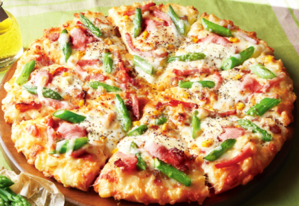 ピザーラ-カロリー-モッツァレラとアスパラベーコンのピザ