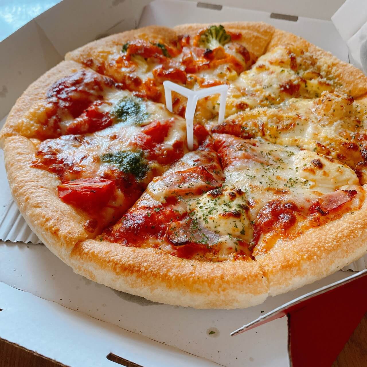 ピザハット-パンピザ-テイスティ4