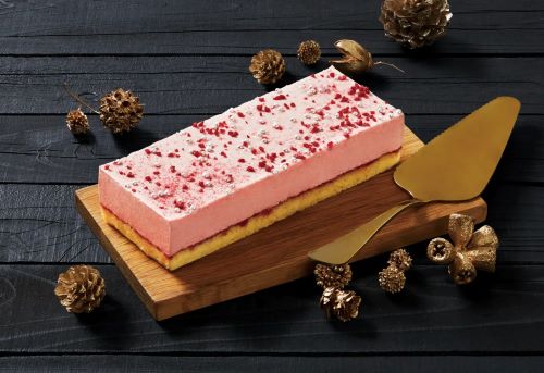 ドミノピザ-クリスマス-ストロベリームースケーキ