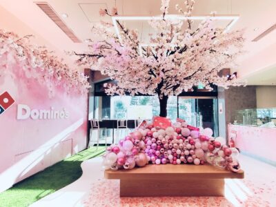 ドミノピザ-お花見-さくらピザ-台場店桜装飾-5