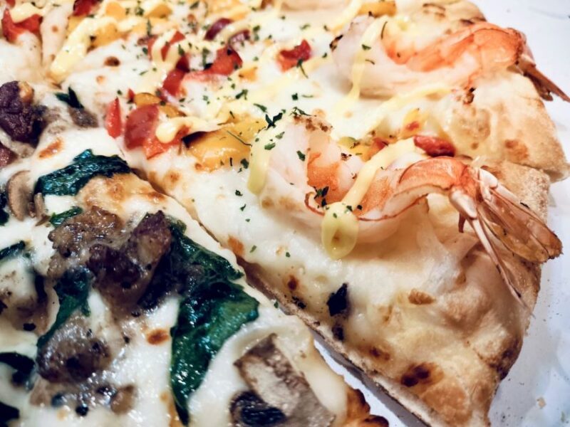 炭火焼ビーフと海老の贅沢ハーフ＆ハーフ-ダンシングレモンマヨシュリンプ